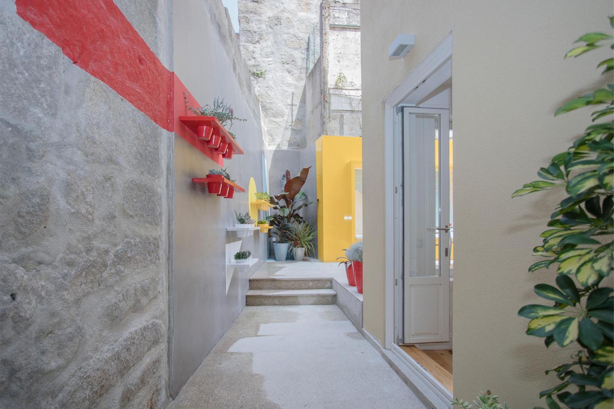 Liiiving In Porto - Clerigos Terrace Apartment Екстер'єр фото